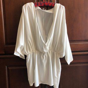 NWOT White Babydoll VNeck Blouse W/ Elastic Waist